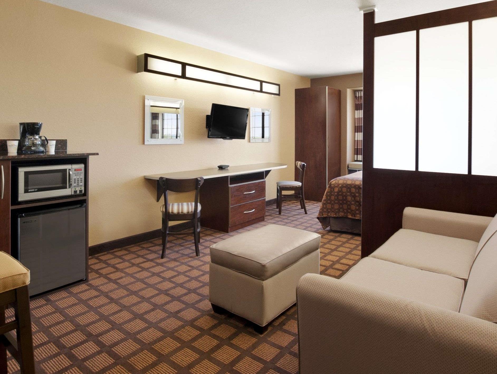 Garner Hotel Gonzales By Ihg Екстериор снимка