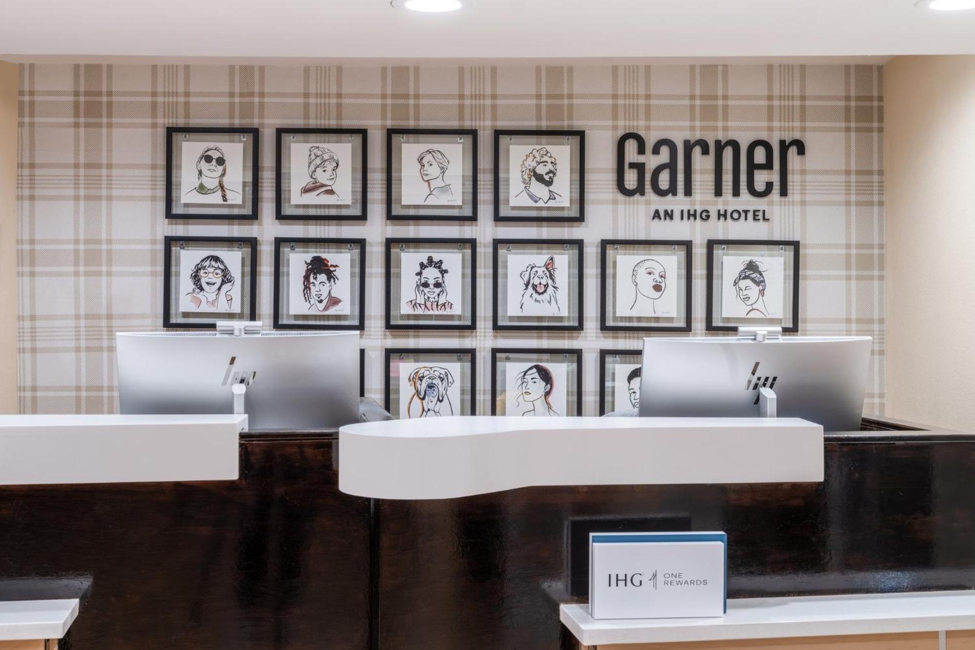 Garner Hotel Gonzales By Ihg Екстериор снимка